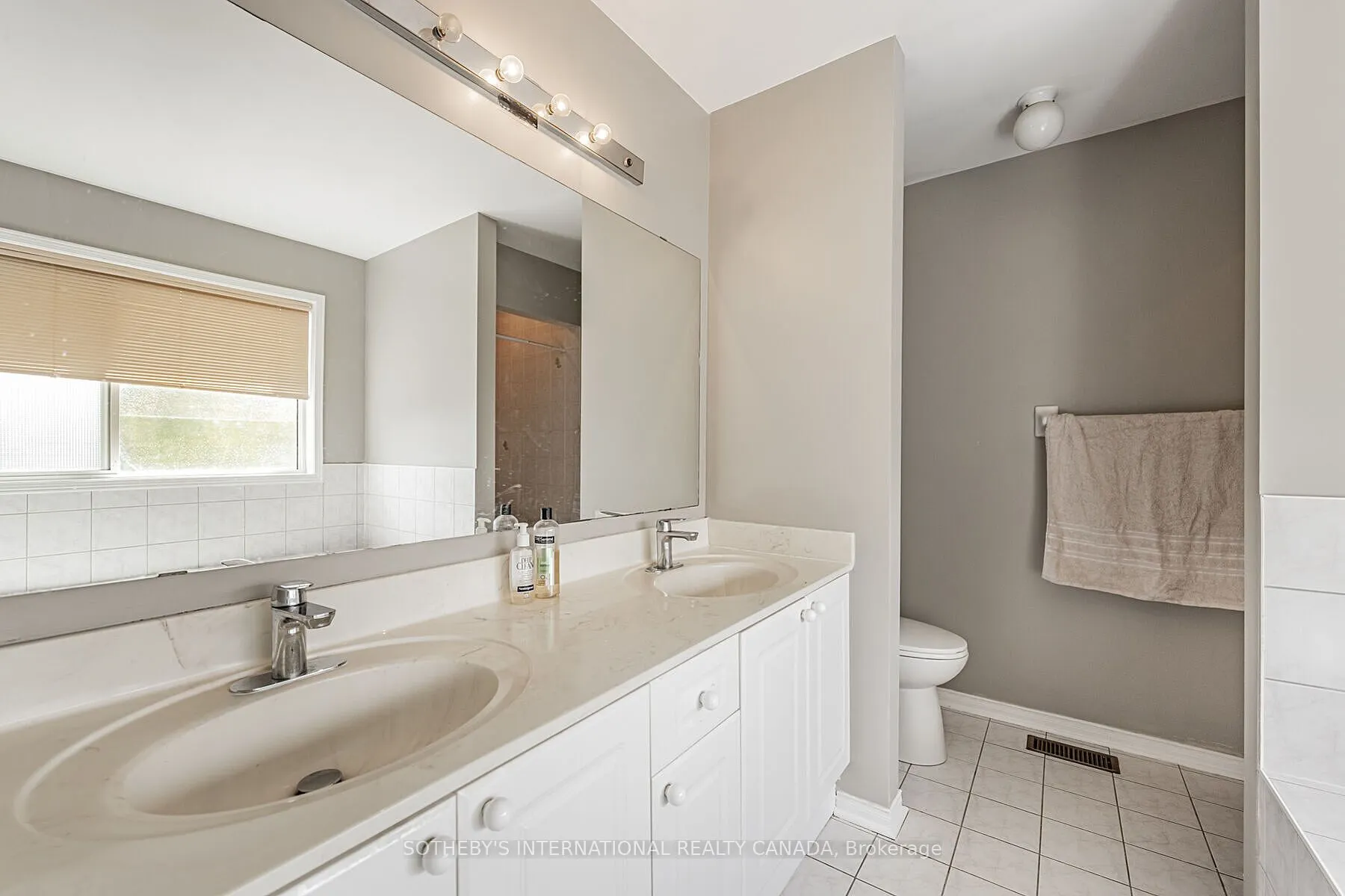5930 Bassinger Place, #Upper