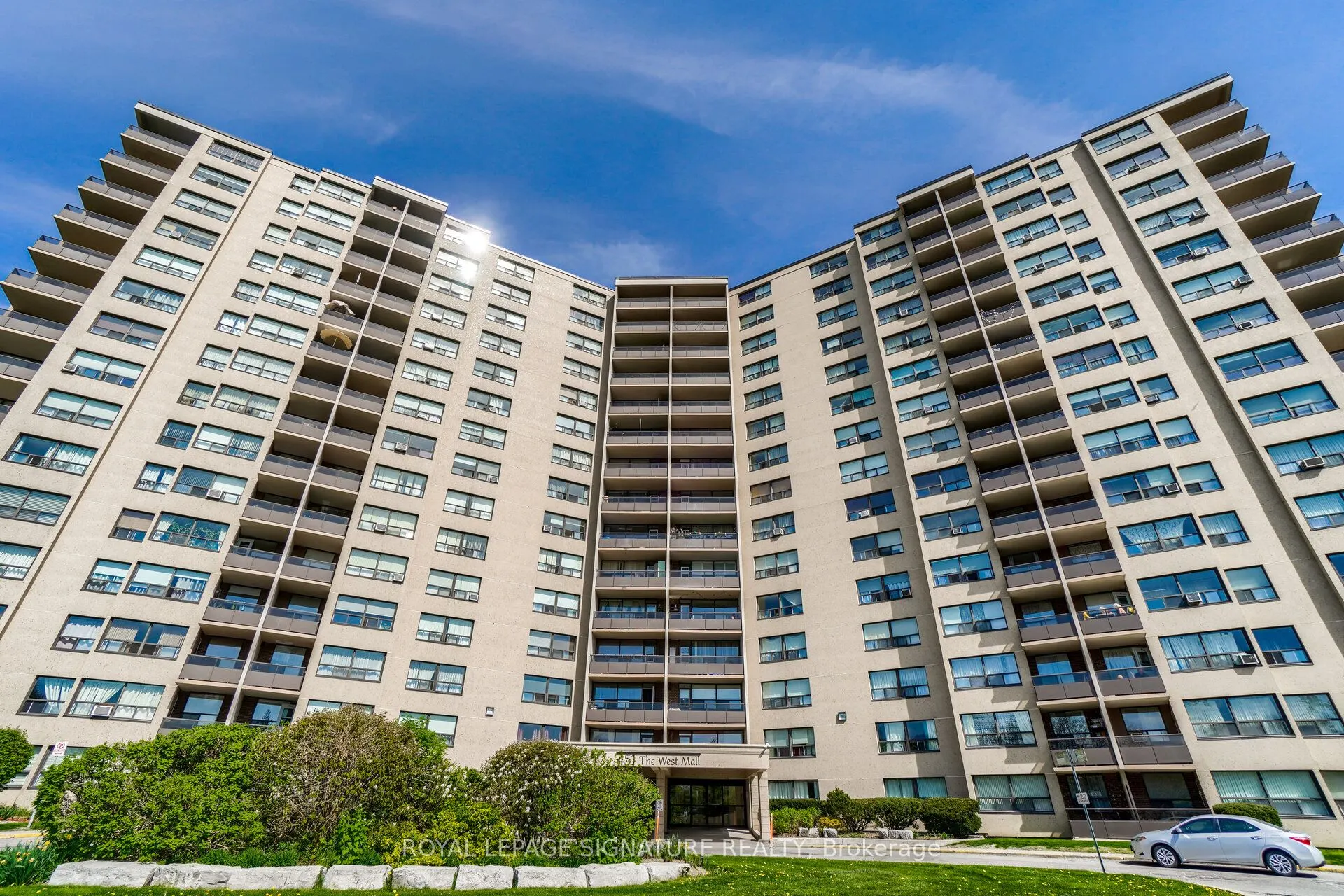 451 The West Mall Drive, #1212