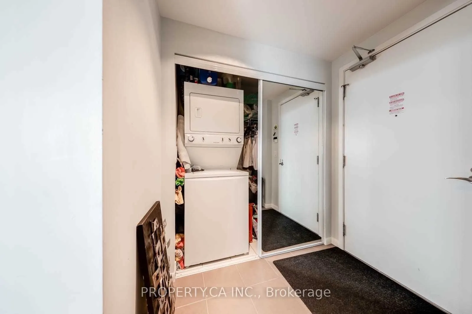 800 Lawrence Avenue W, #1914