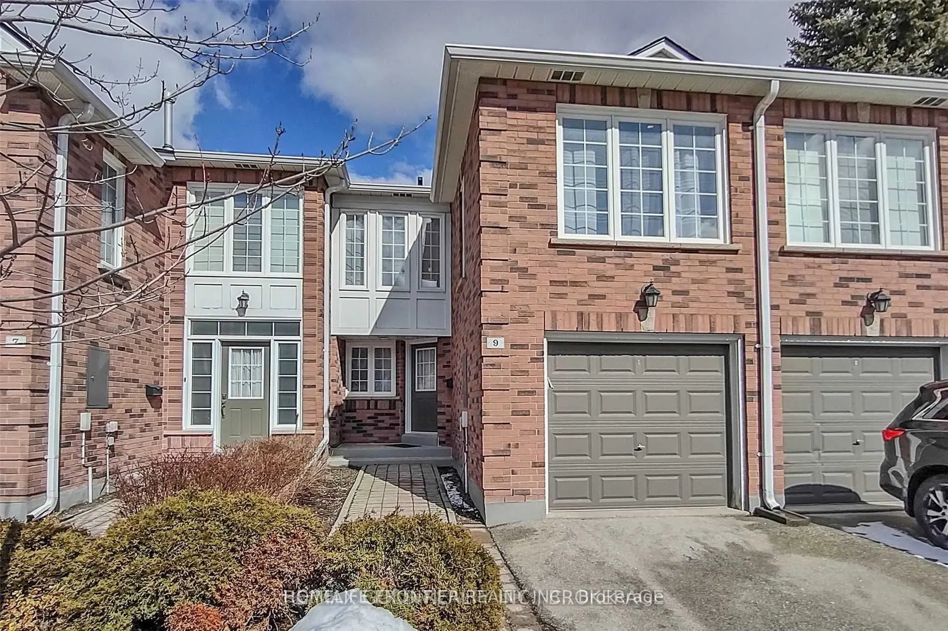 9 Lancewood Crescent, #18