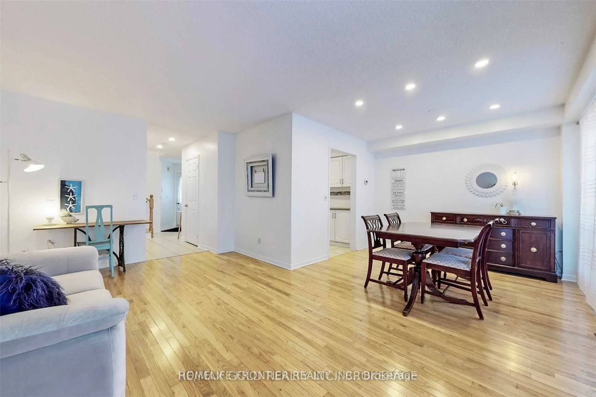 9 Lancewood Crescent, #18