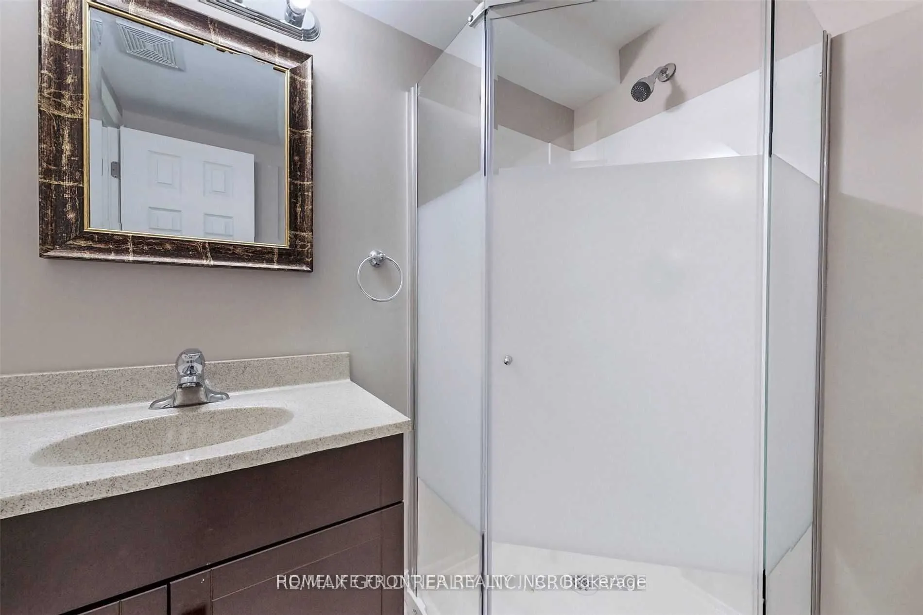 9 Lancewood Crescent, #18