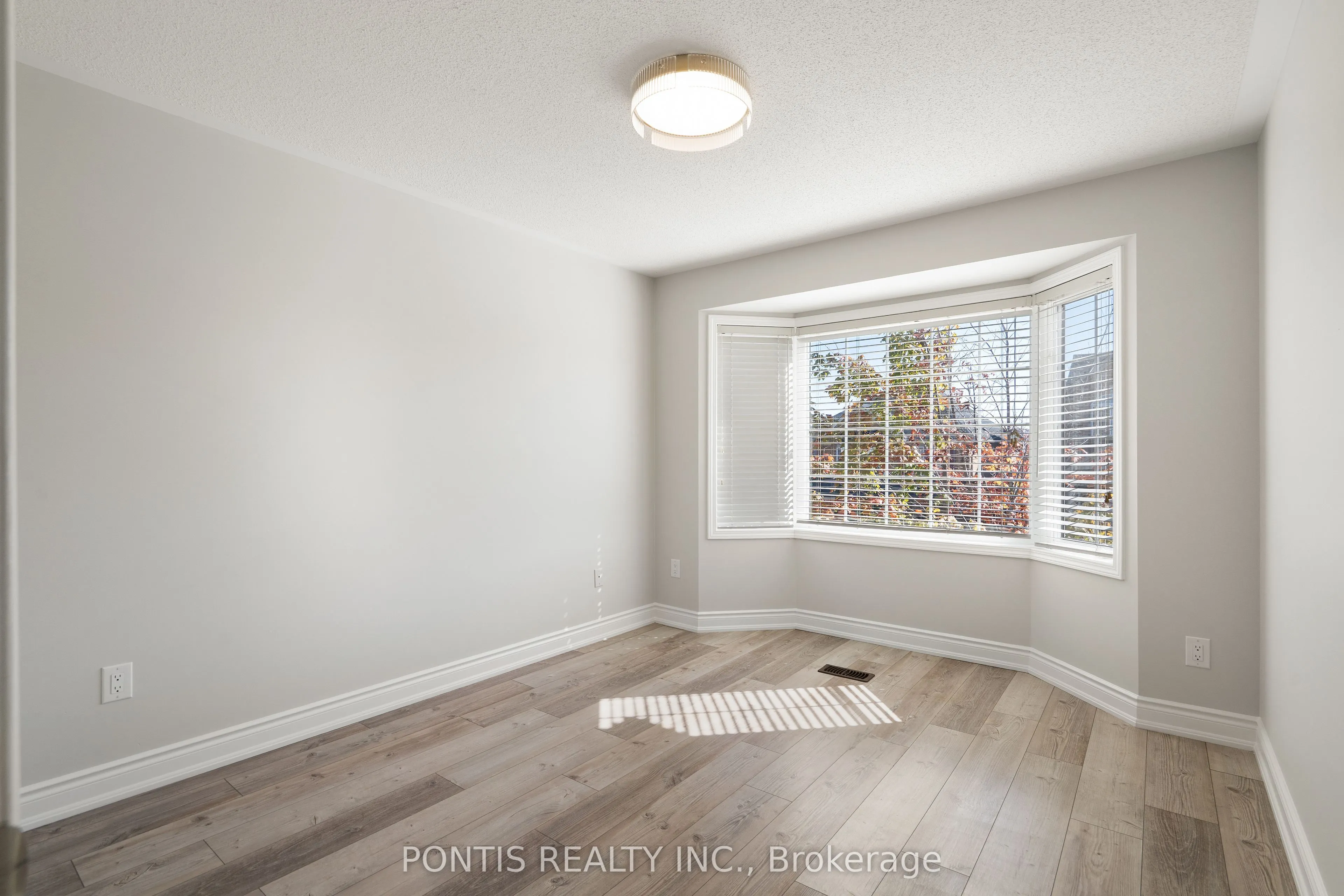 44 DAMATTA Drive