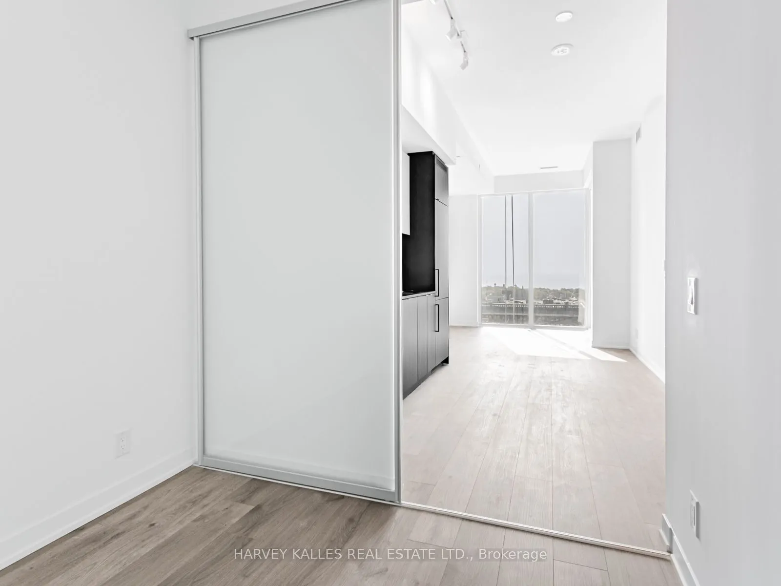 285 Dufferin Street, #1118