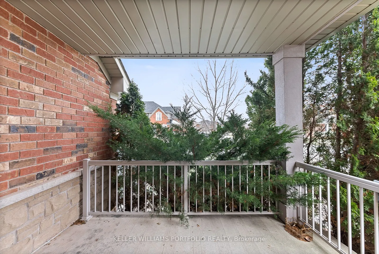 2154 Kingsridge Drive