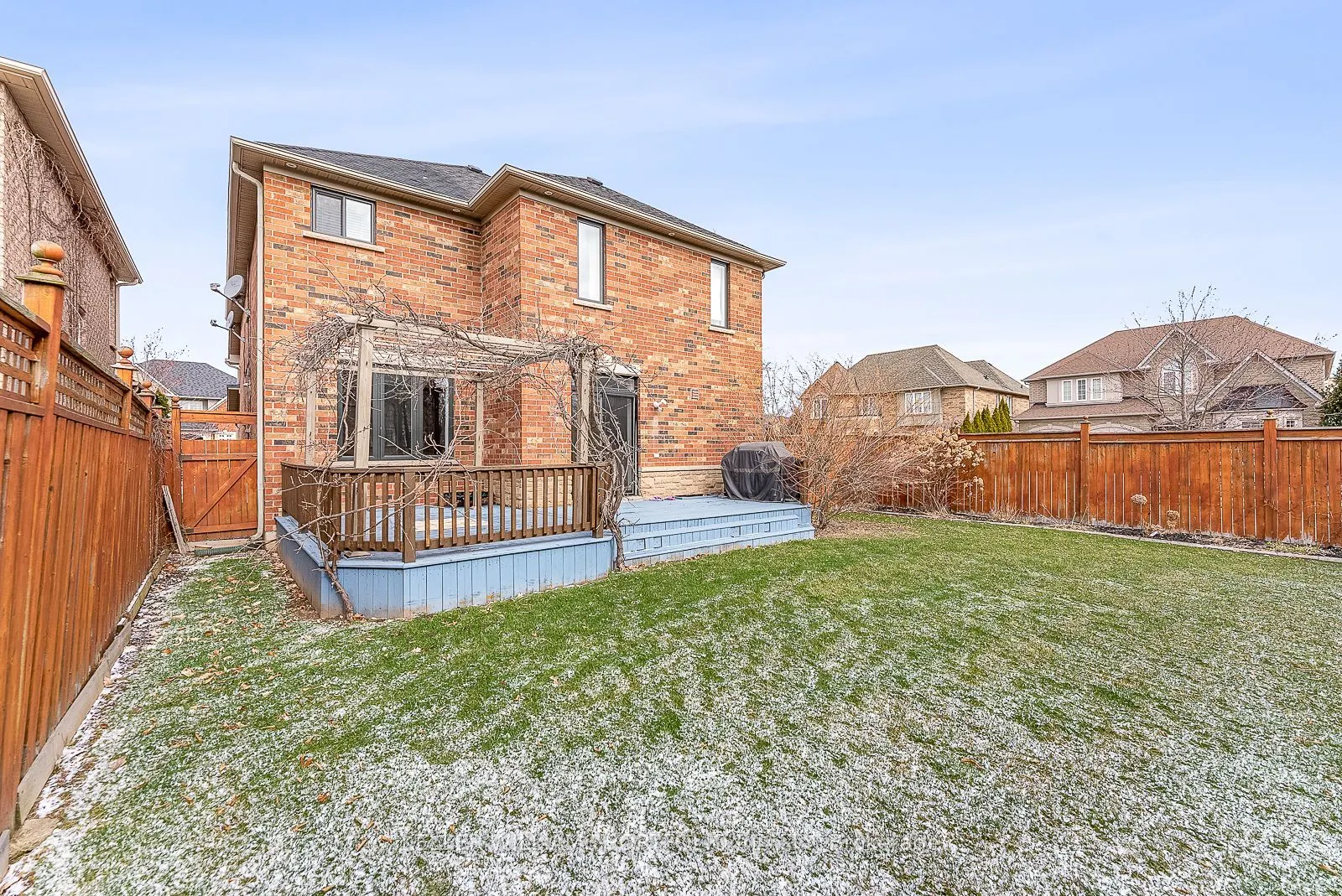 2154 Kingsridge Drive