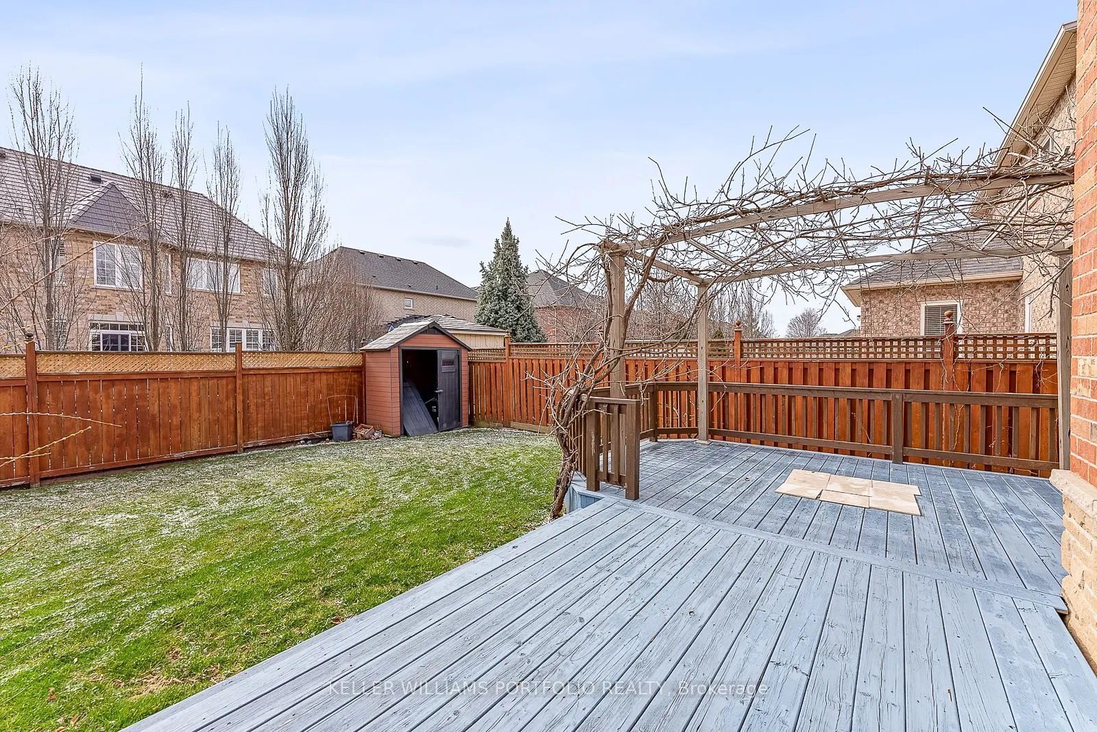 2154 Kingsridge Drive