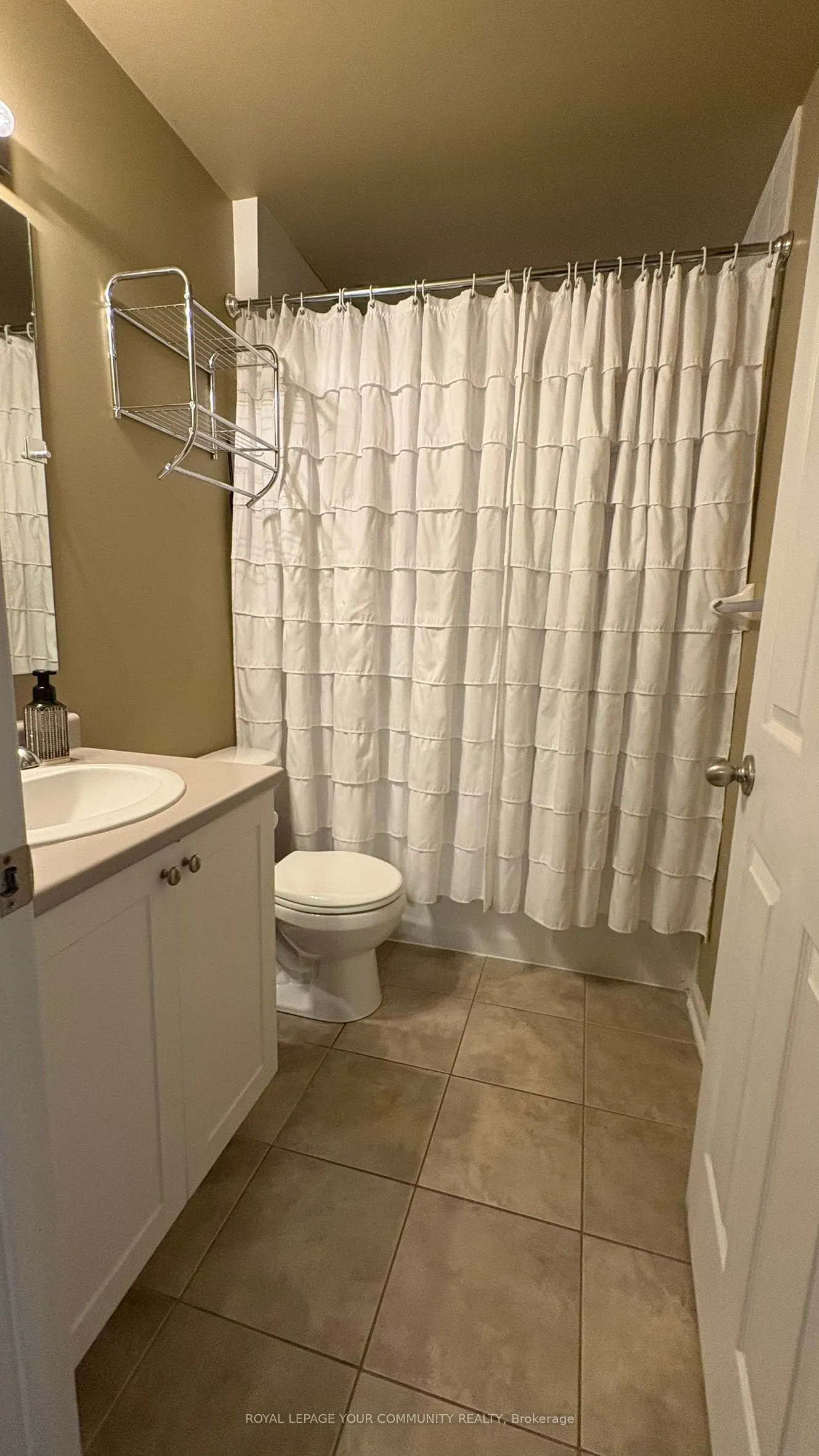 2935 Hazelton Place, #8