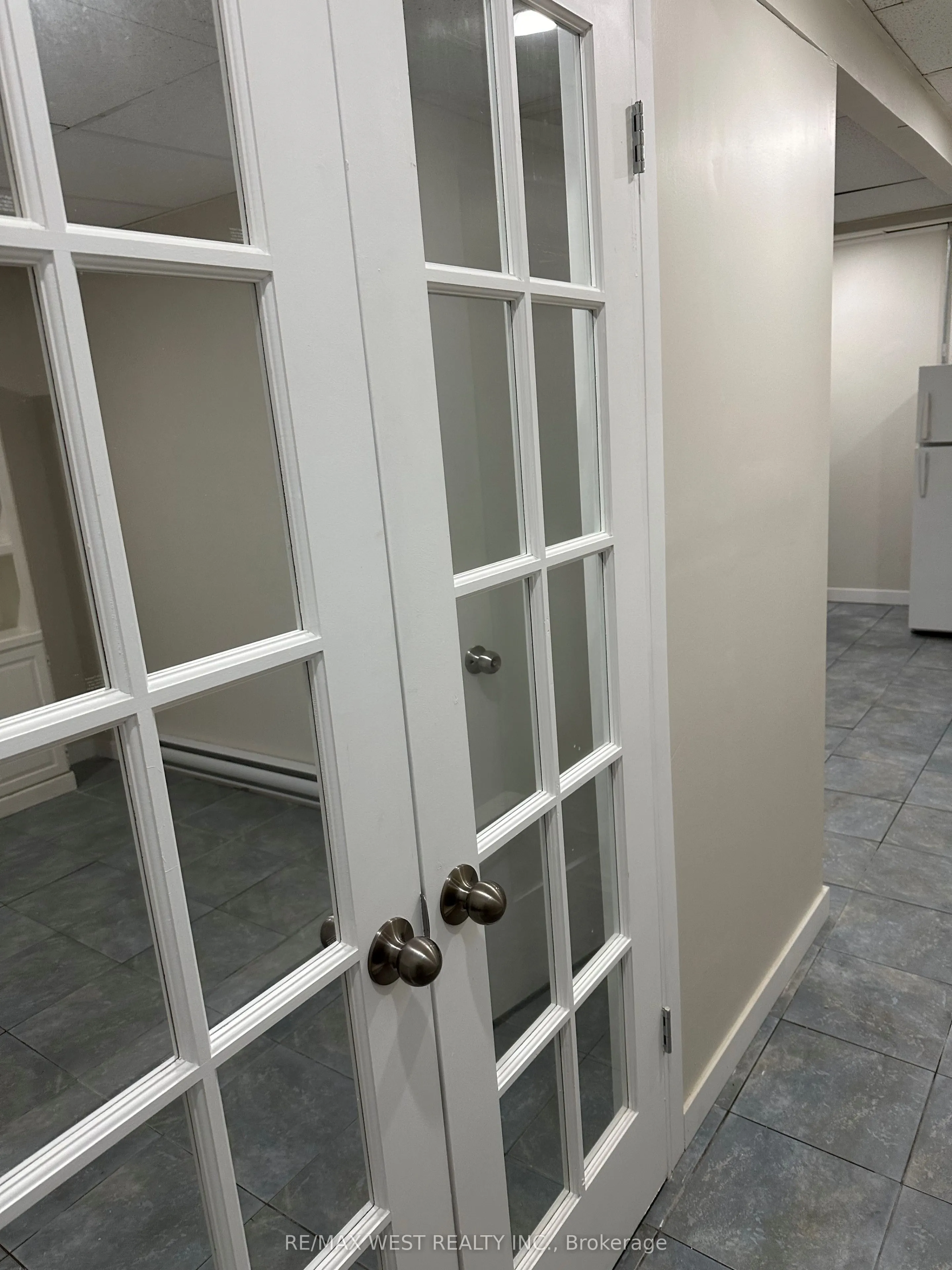 425 Jane Street, #10