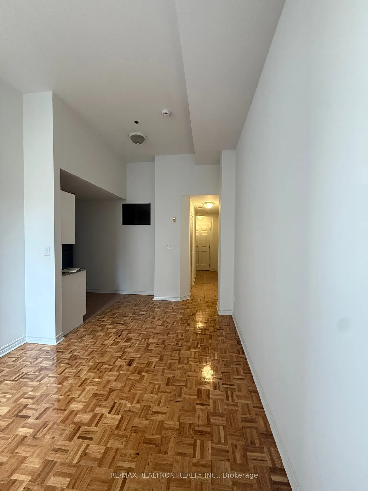 1407 Dupont Street, #307