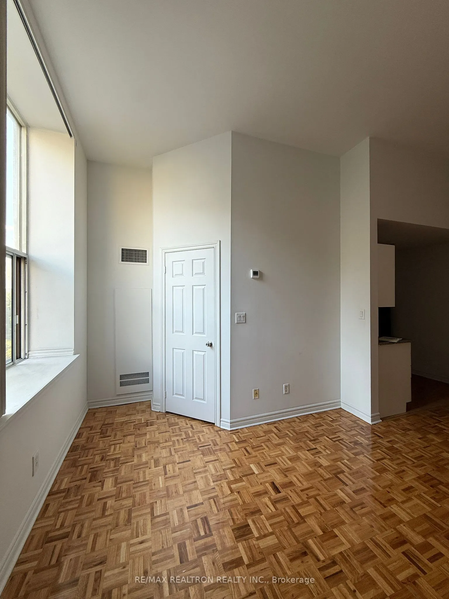 1407 Dupont Street, #307