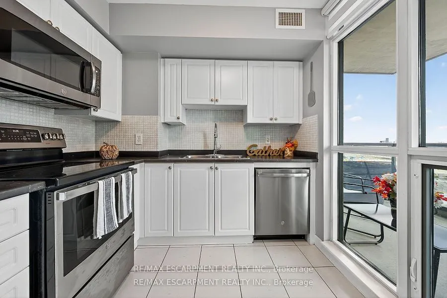 225 Sherway Gardens Road, #2905