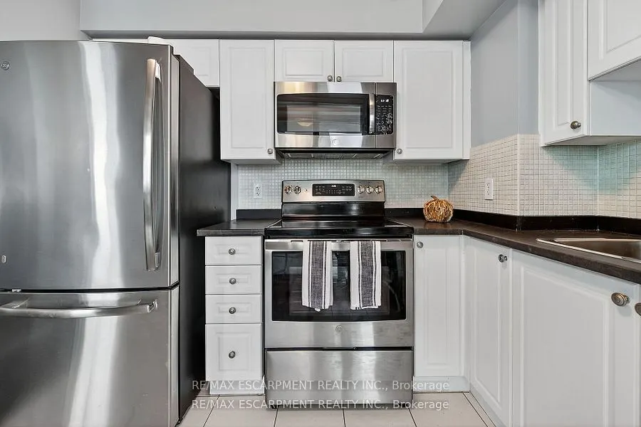 225 Sherway Gardens Road, #2905