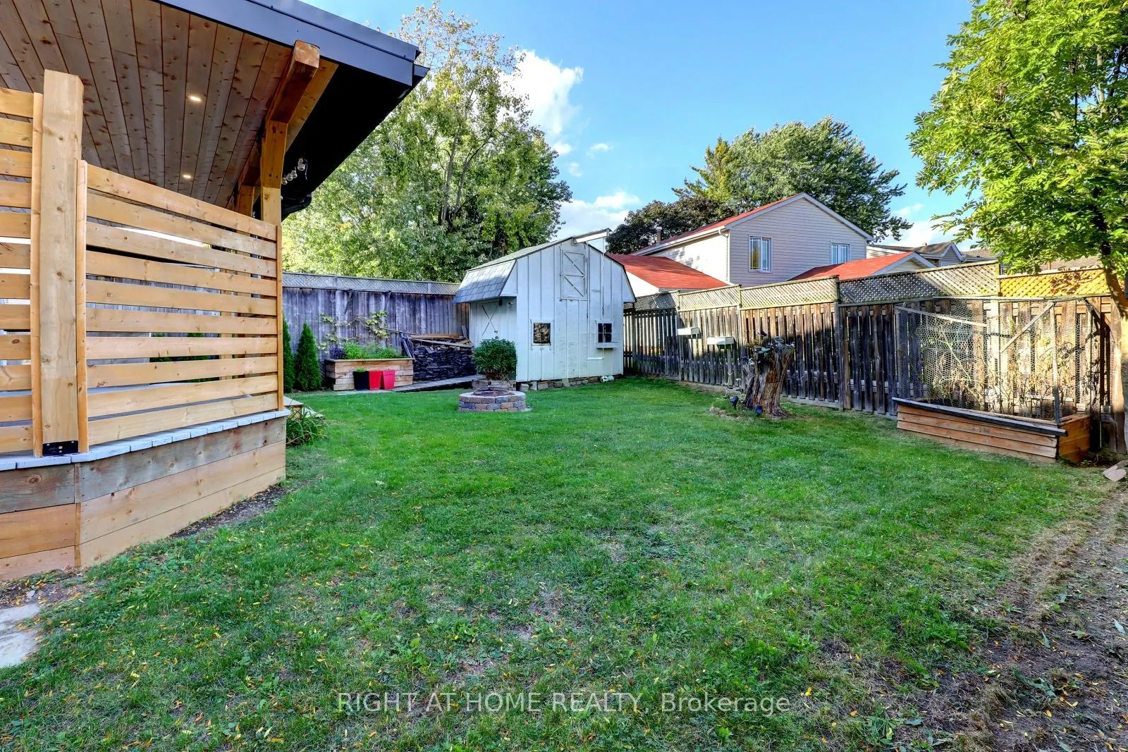 2968 Nipiwin Drive