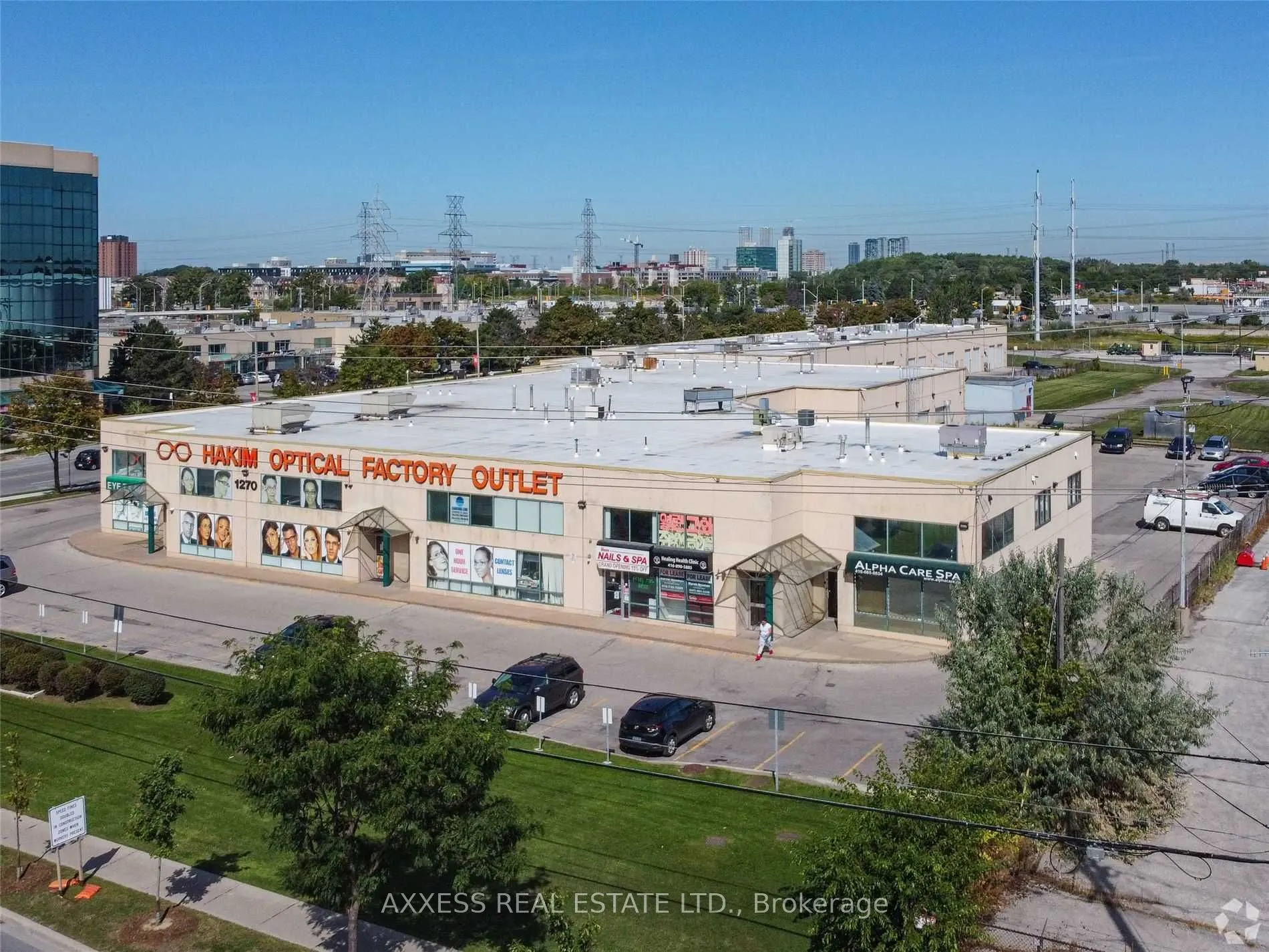 1270 Finch Avenue, #17