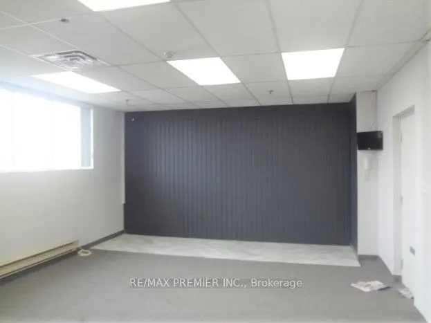2200 Martin Grove Road, #207