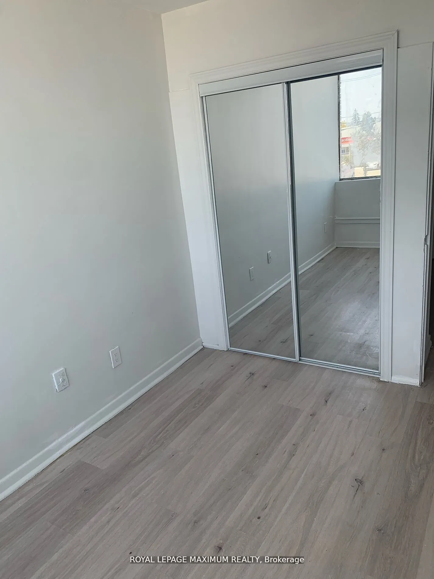827 Albion Road, #1