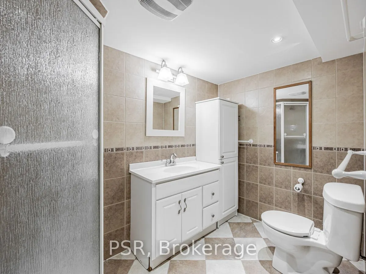 371 McRoberts Avenue, #Lower