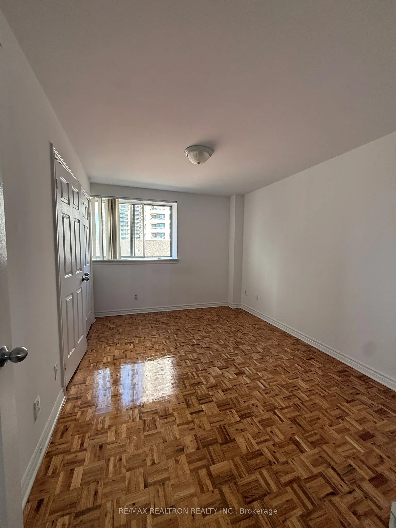 1407 Dupont Street, #401