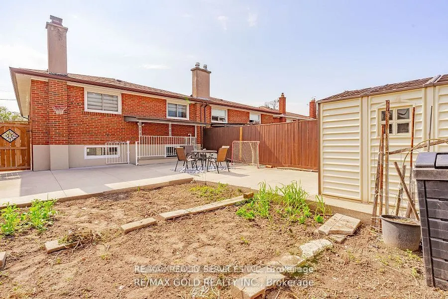 59 Seacliff Boulevard
