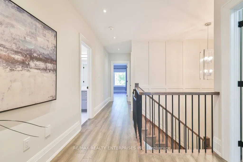 15A Tecumseth Avenue