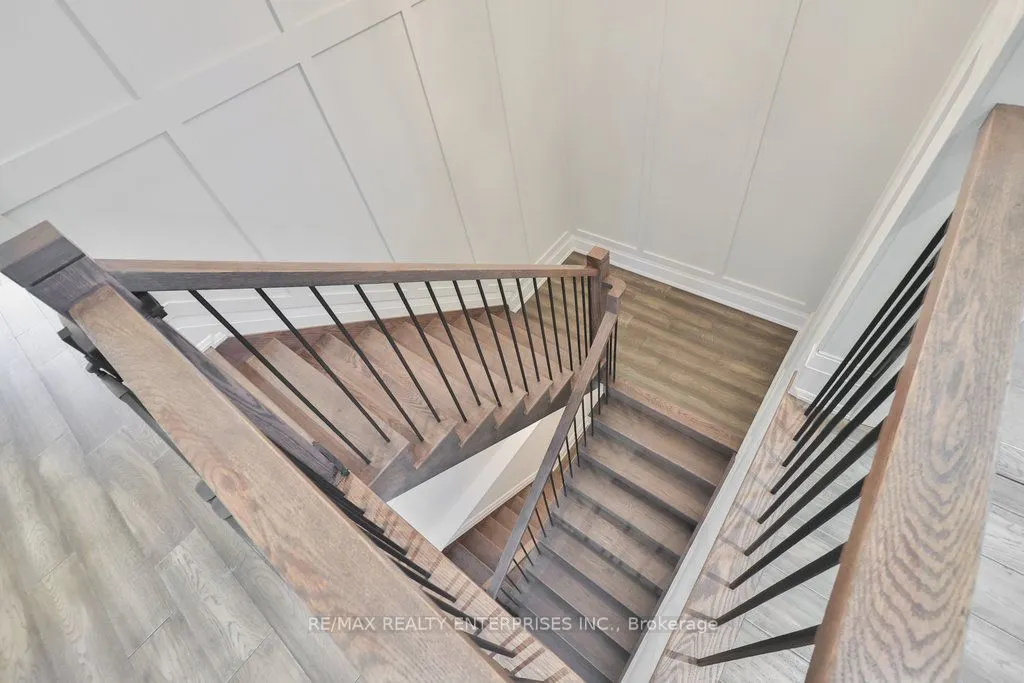 15A Tecumseth Avenue