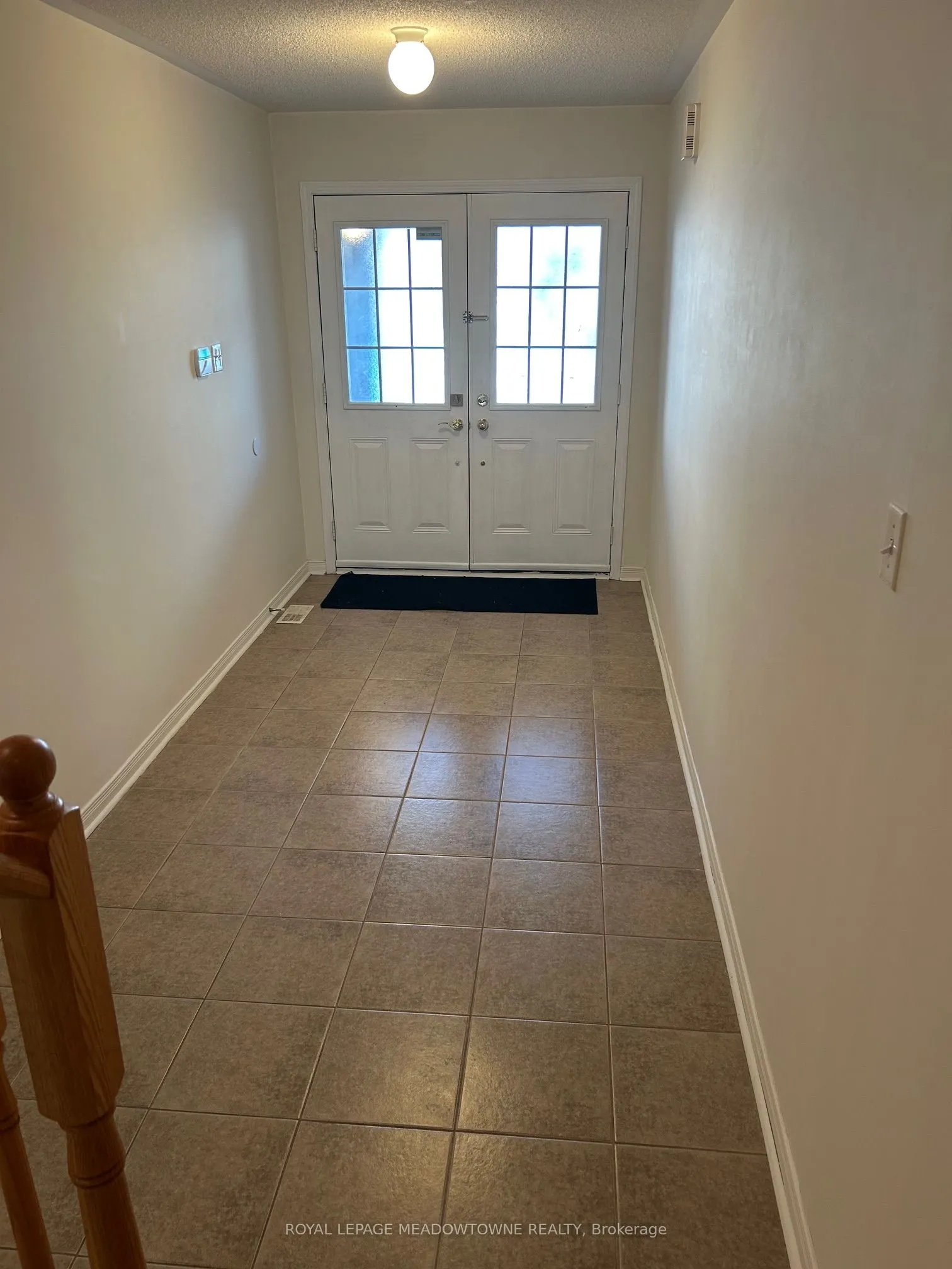 628 Candlestick Circle