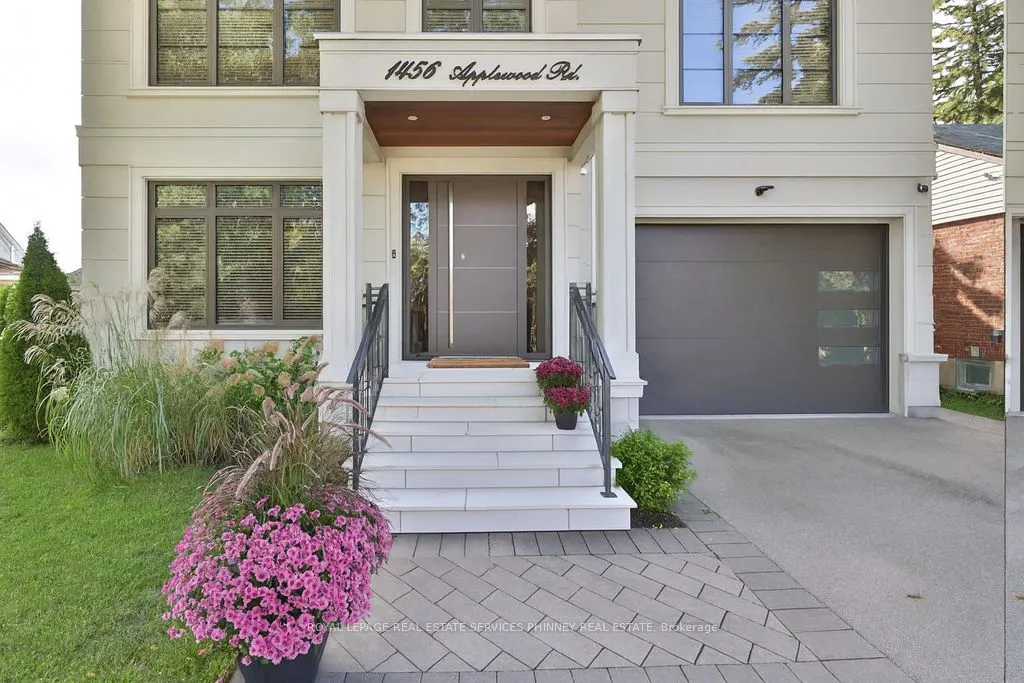 1456 Applewood Road