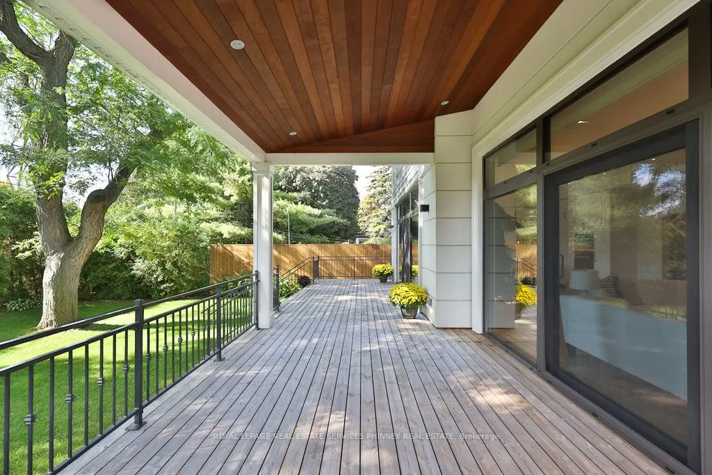 1456 Applewood Road