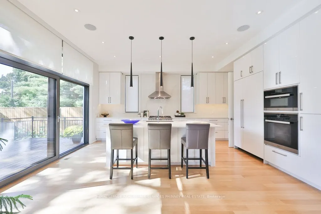 1456 Applewood Road