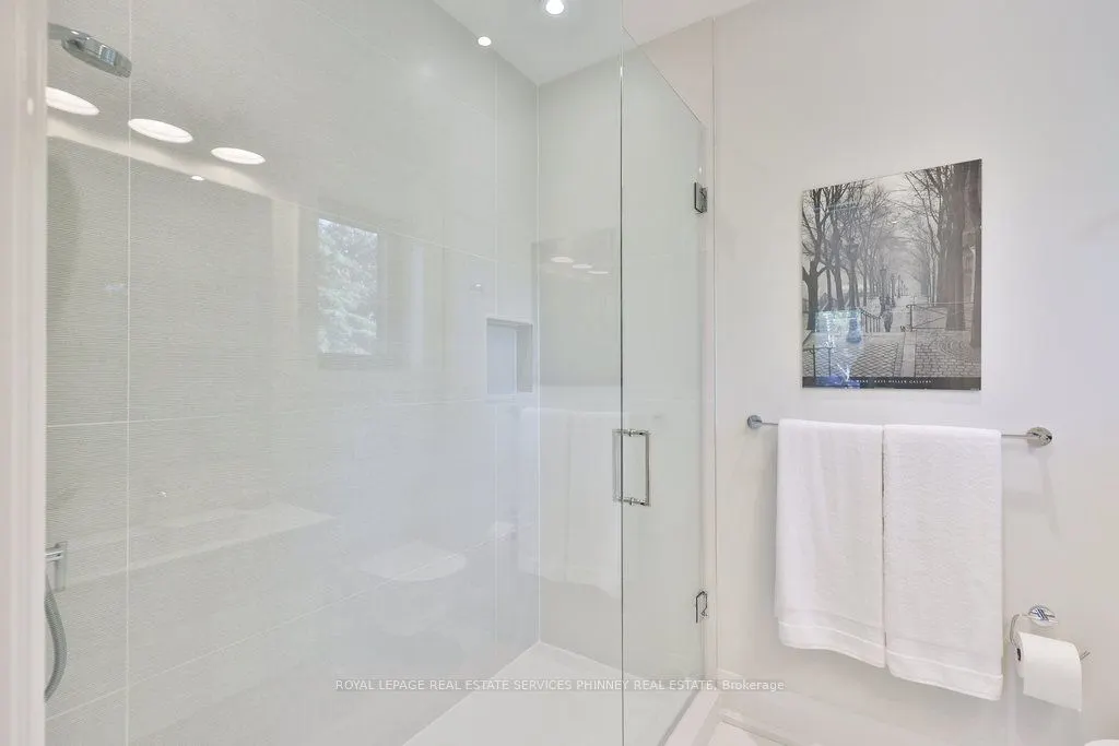 1456 Applewood Road