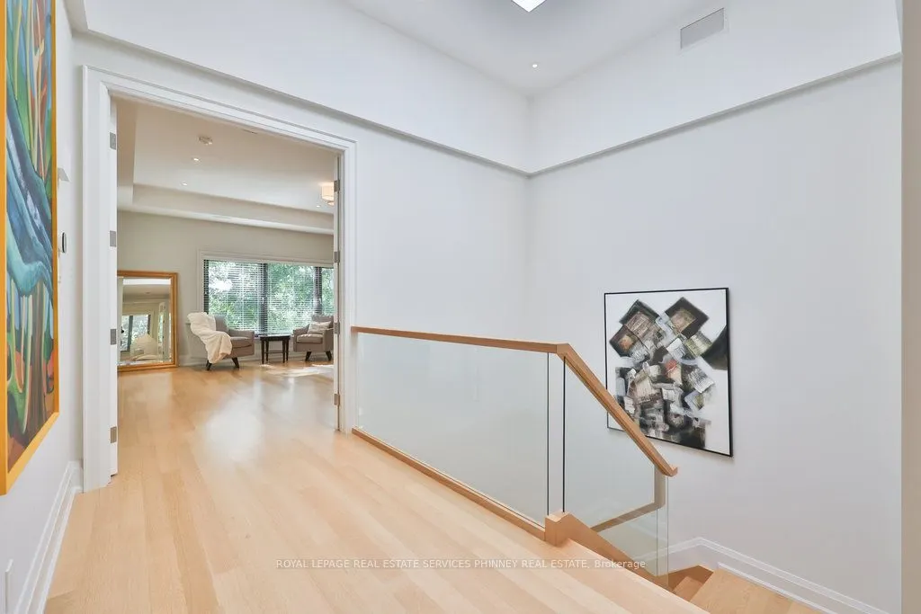 1456 Applewood Road