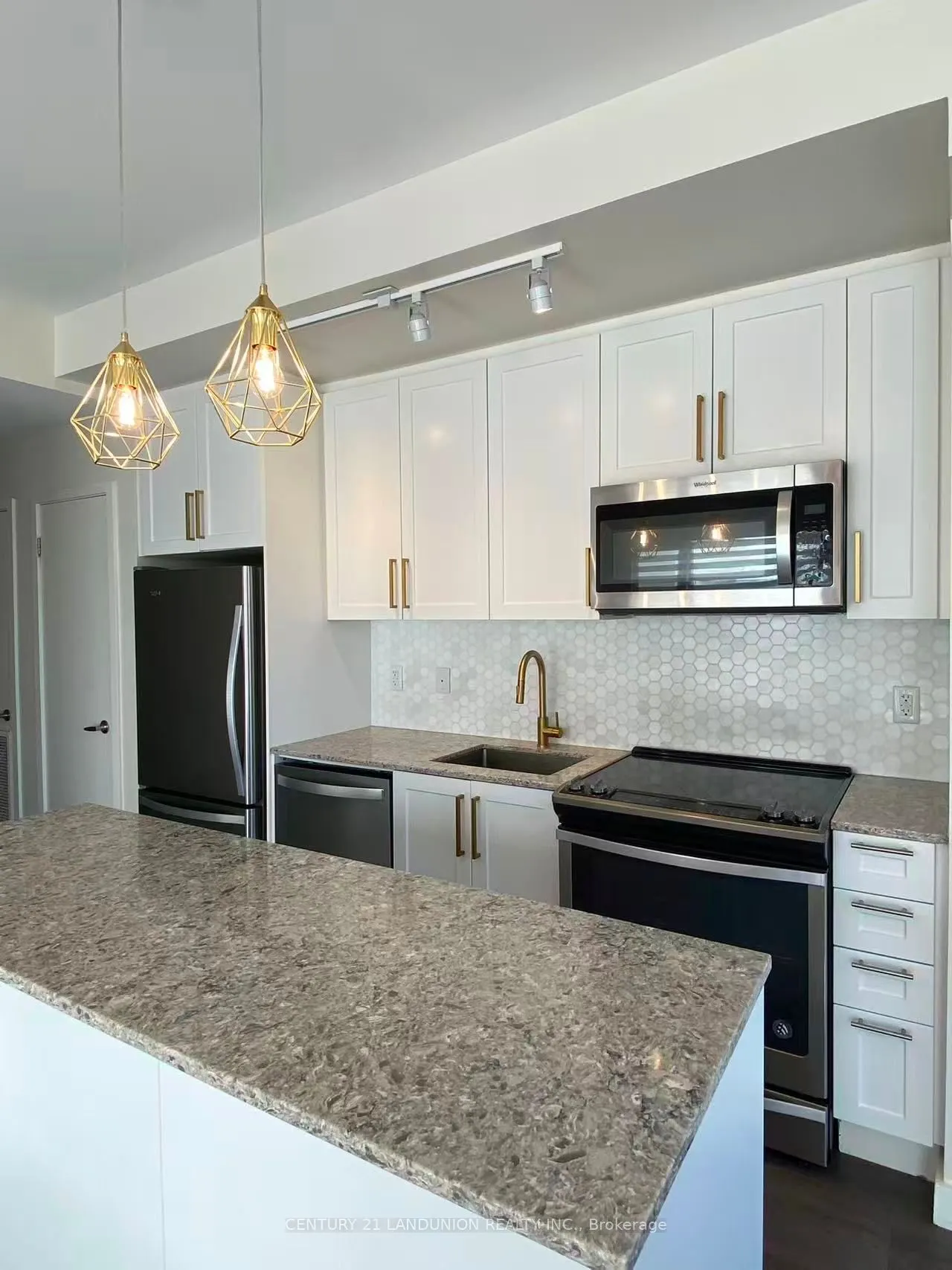 210 Sabina Drive, #115
