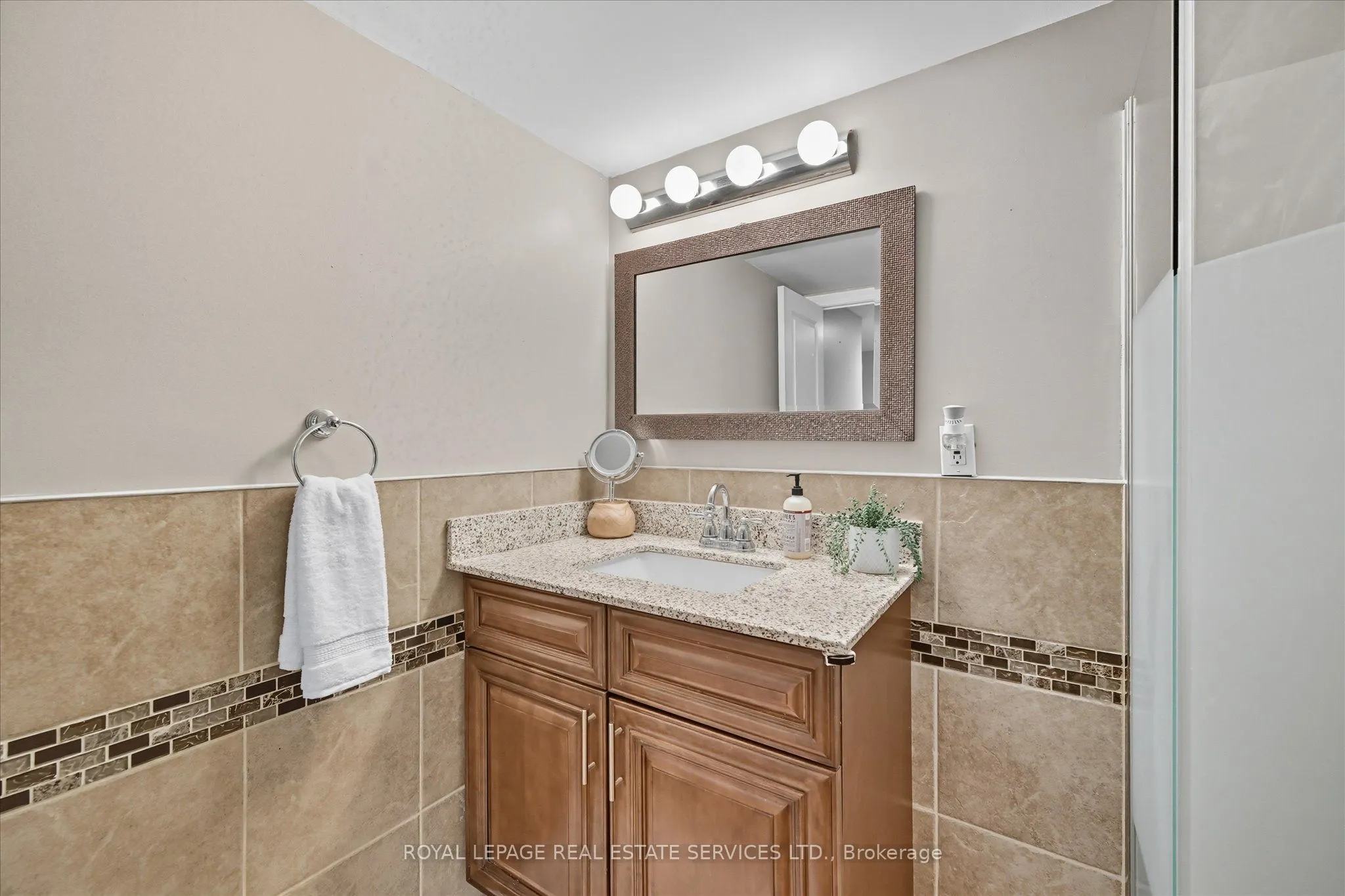 2377 Industrial Street, #3