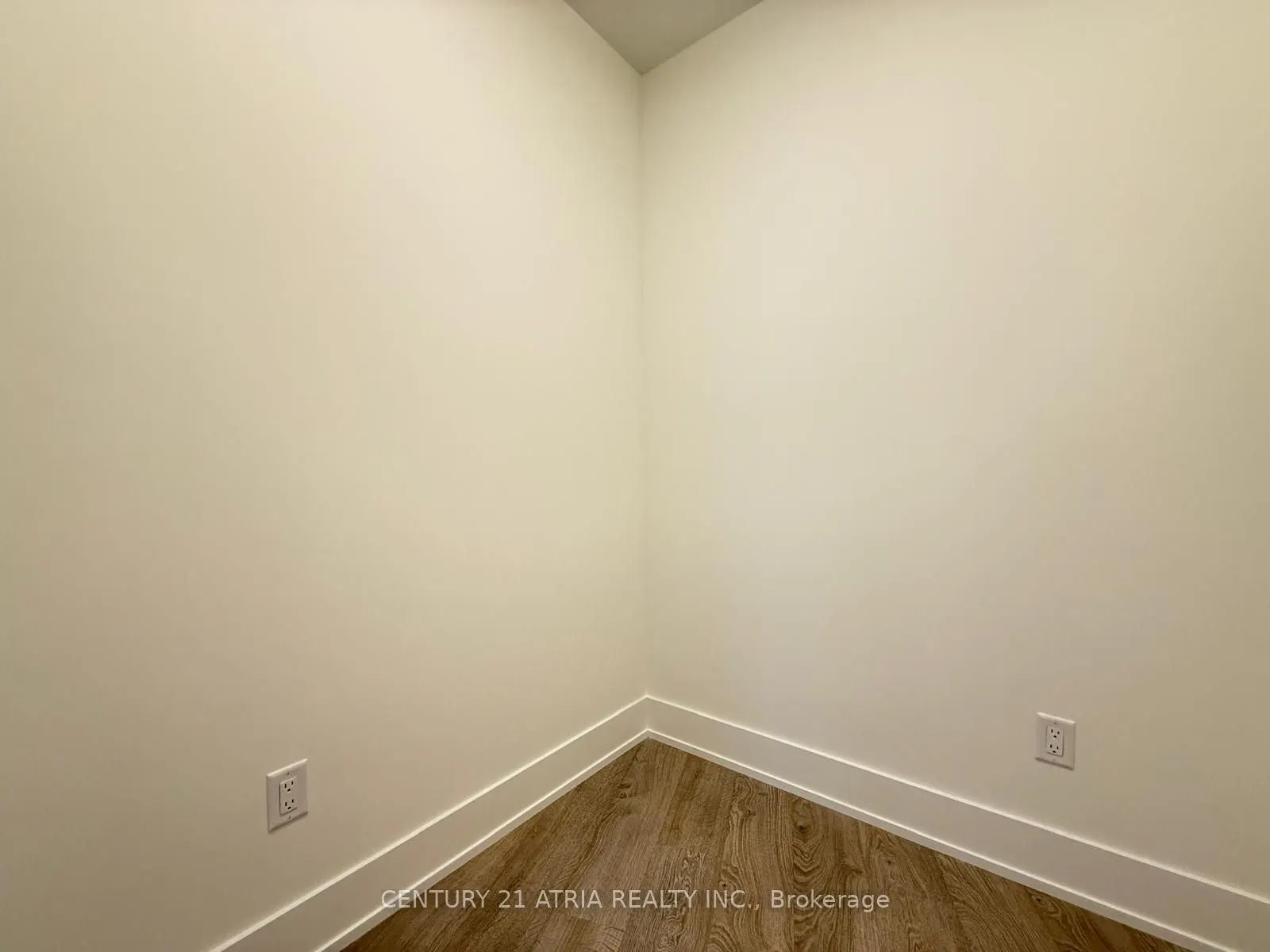 259 The Kingsway, #326