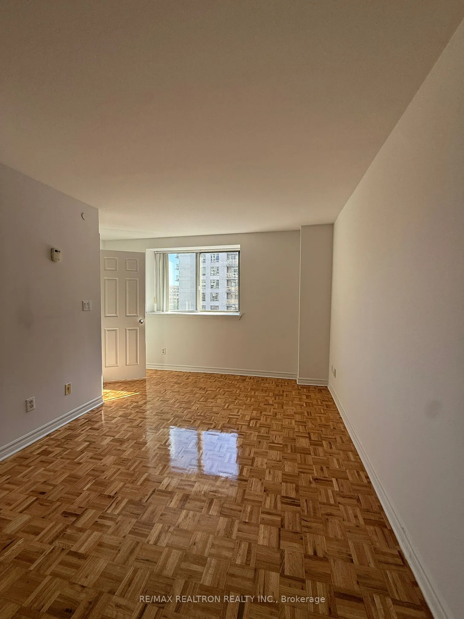 1407 Dupont Street, #412