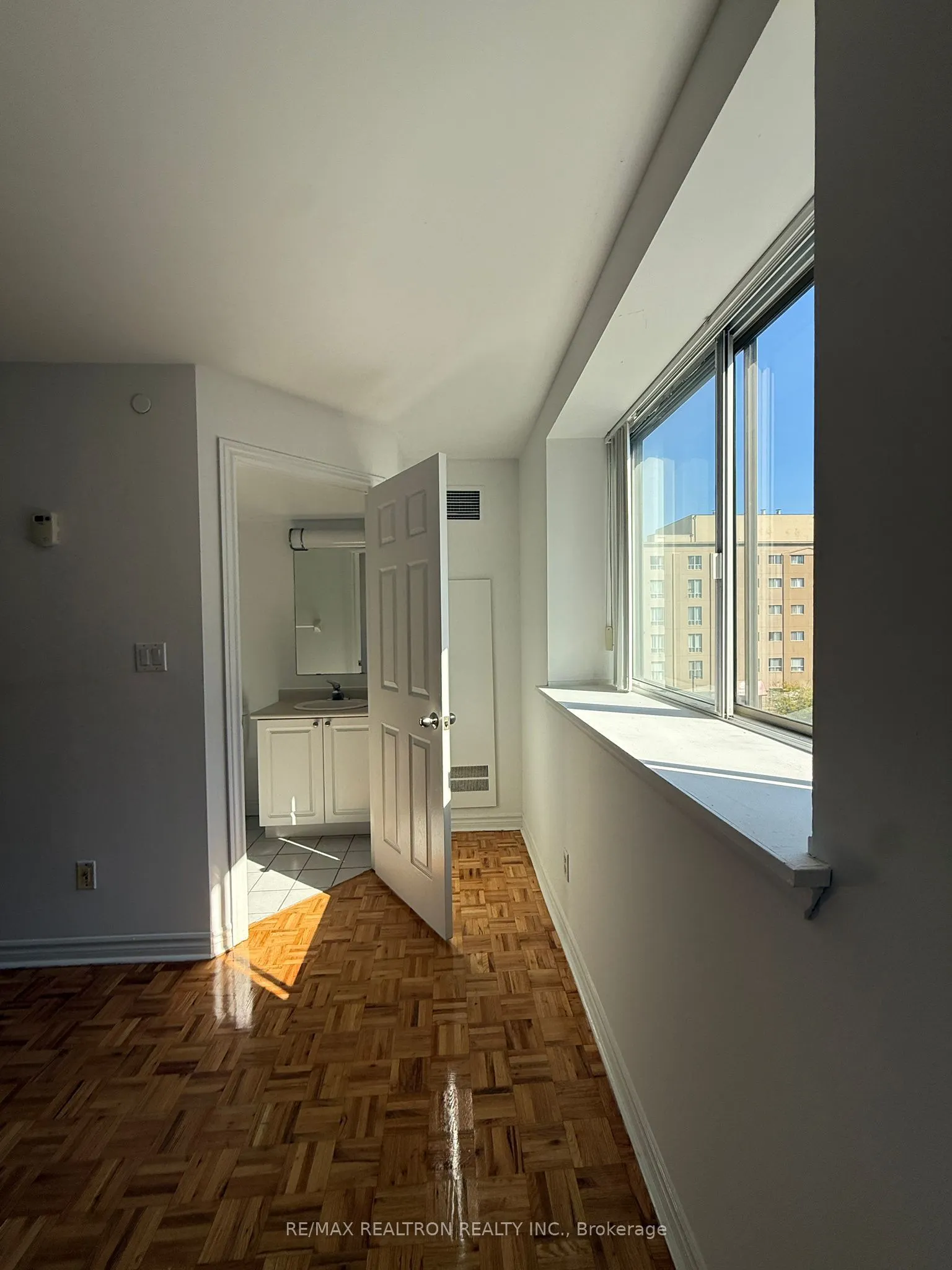 1407 Dupont Street, #412