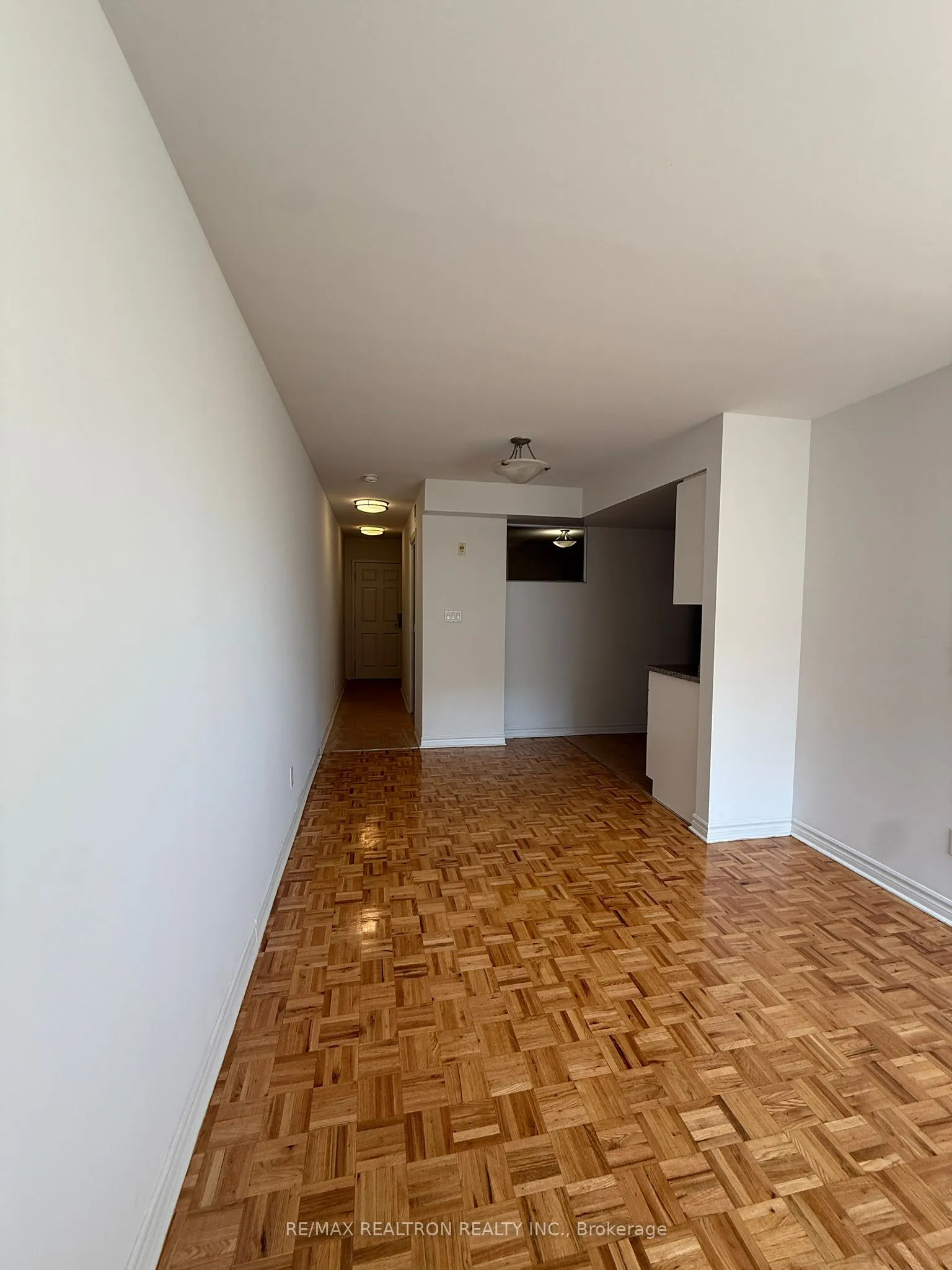 1407 Dupont Street, #412