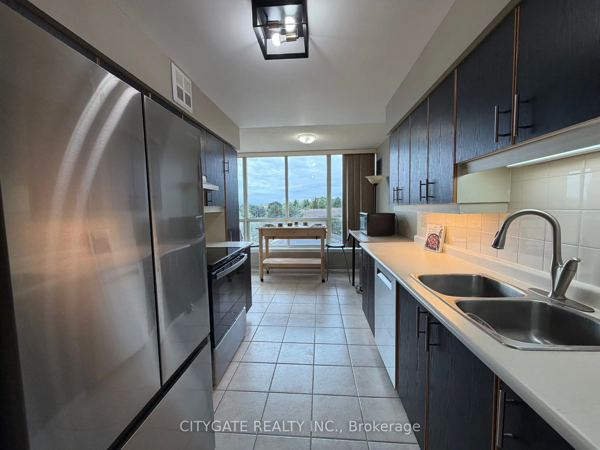 55 Elm Drive, #612
