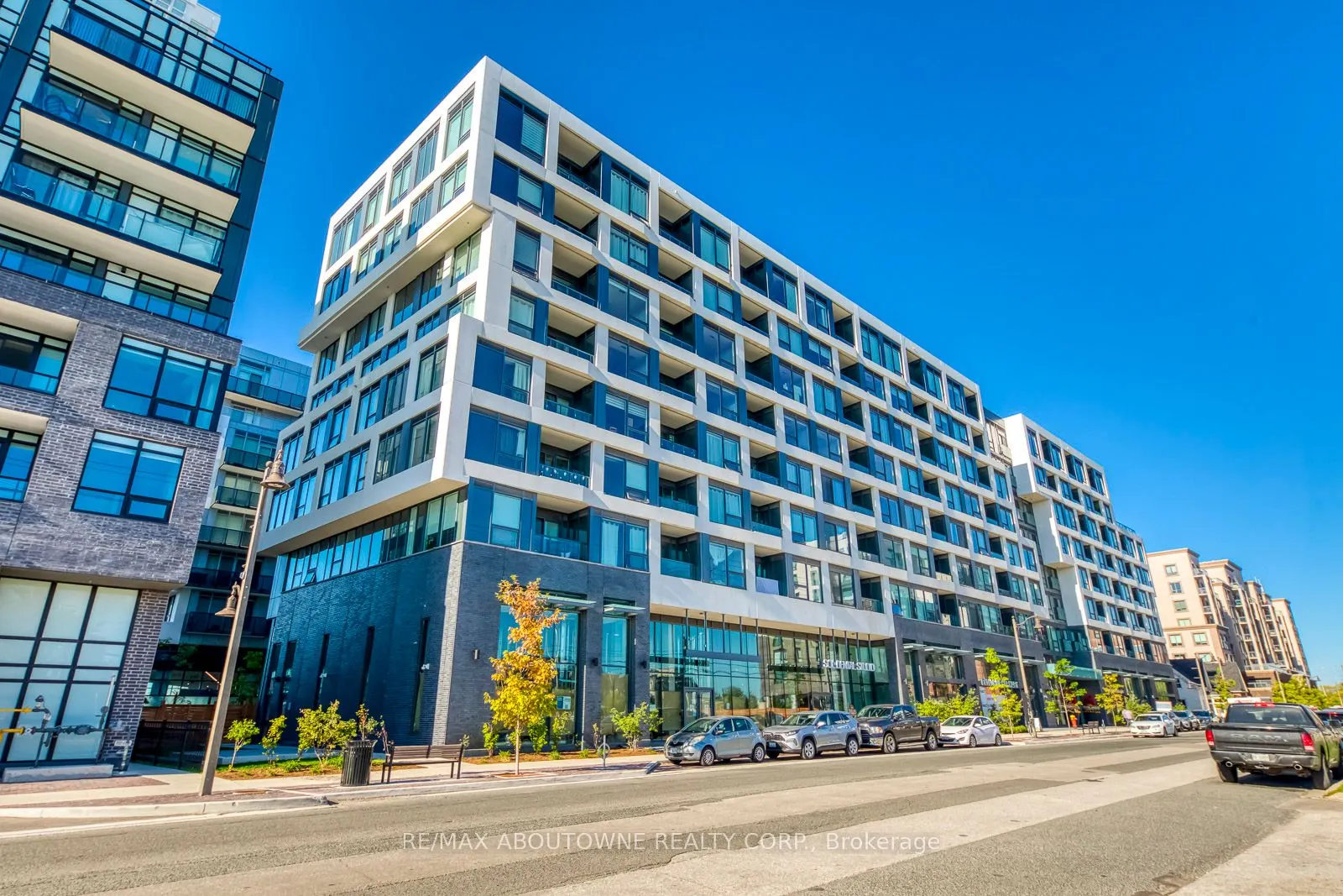 2450 Old Bronte Road, #623
