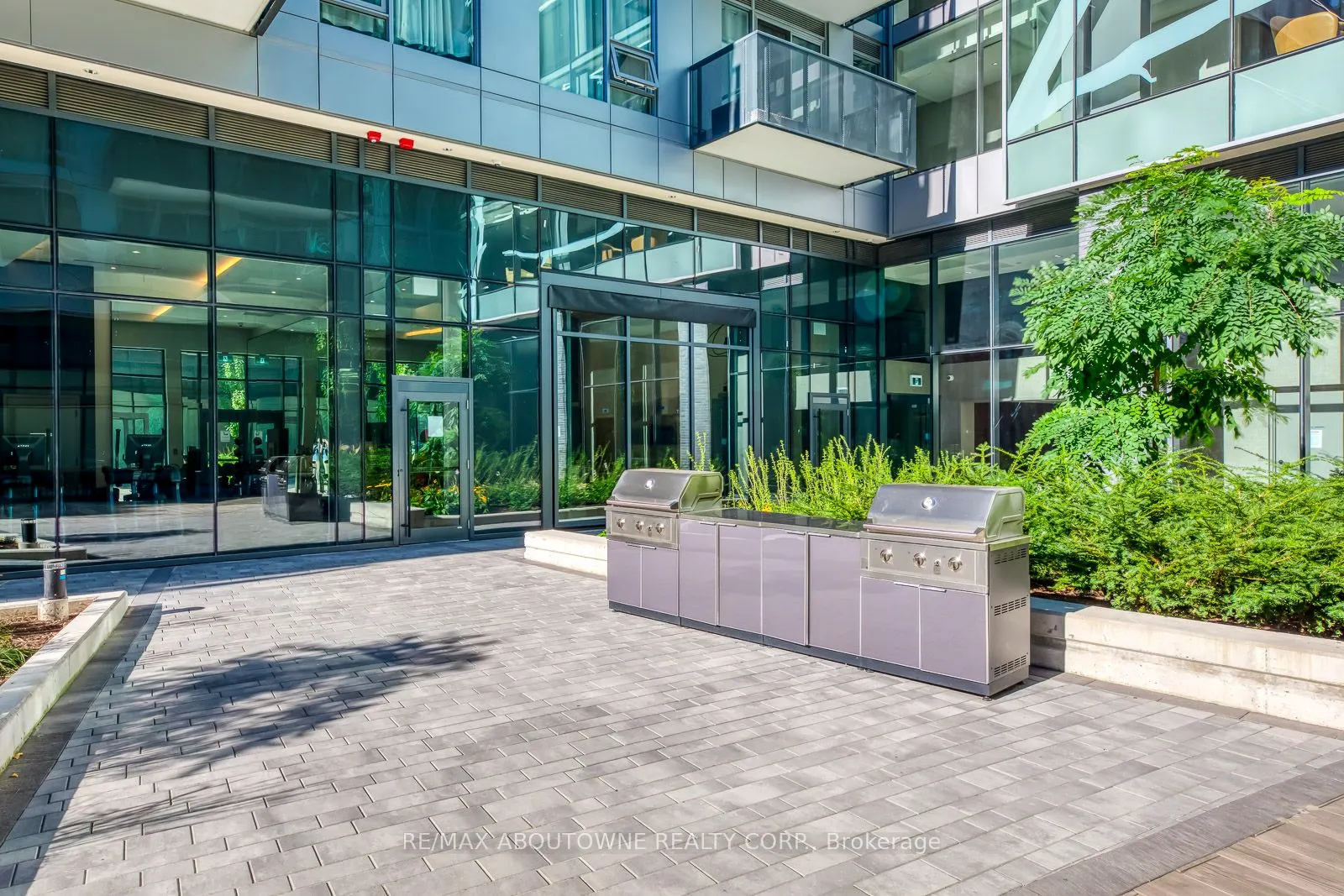2450 Old Bronte Road, #623