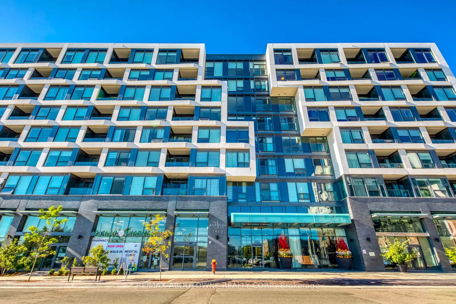 2450 Old Bronte Road, #623