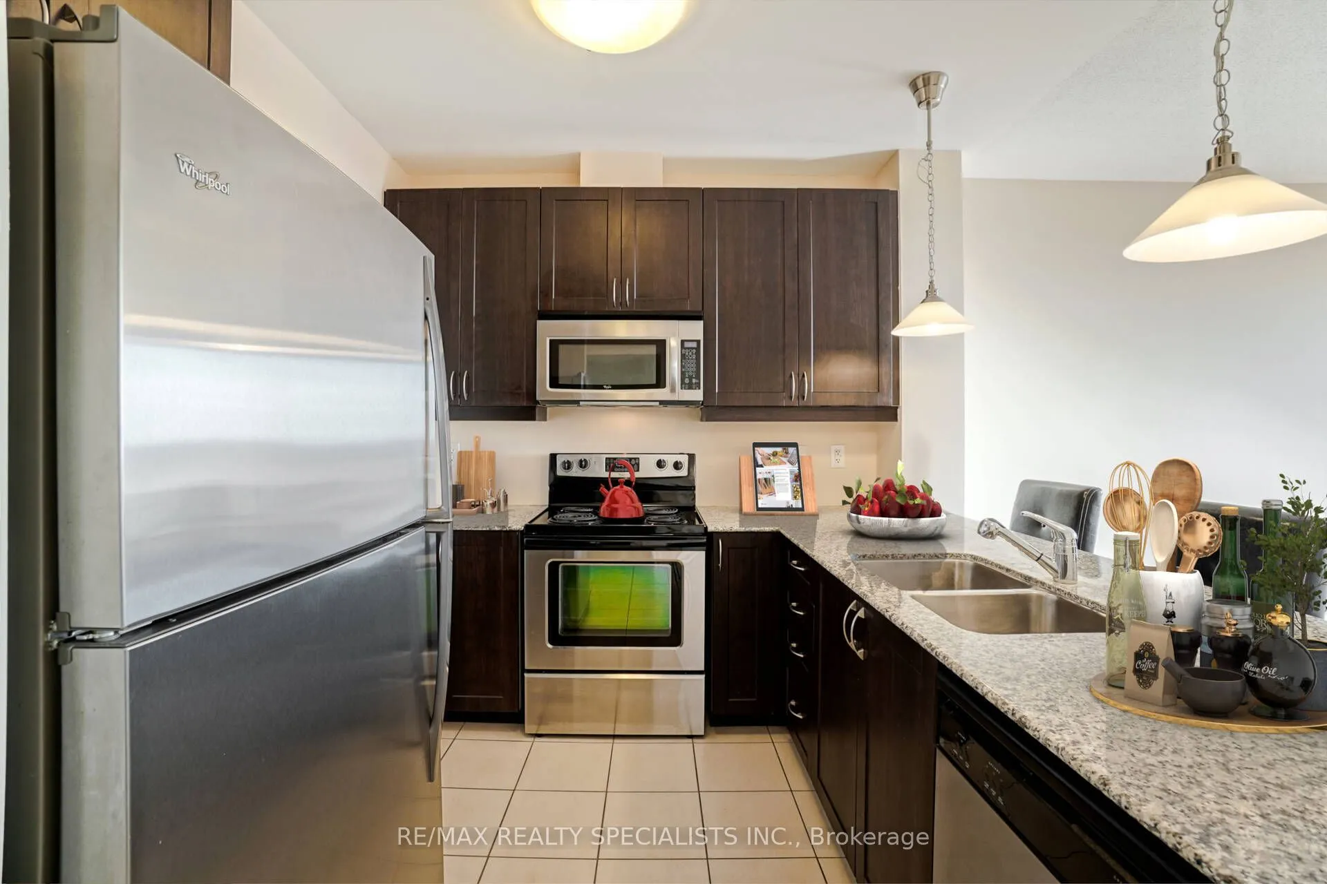 383 Main Street, #617