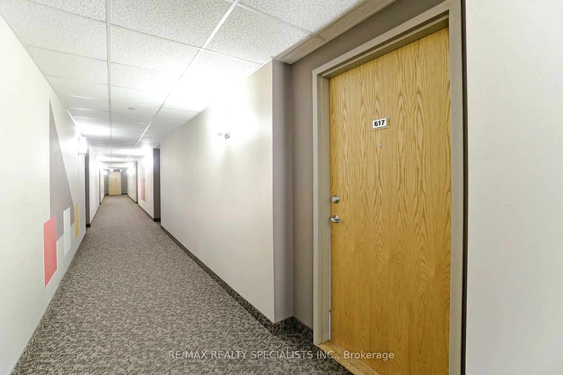 383 Main Street, #617