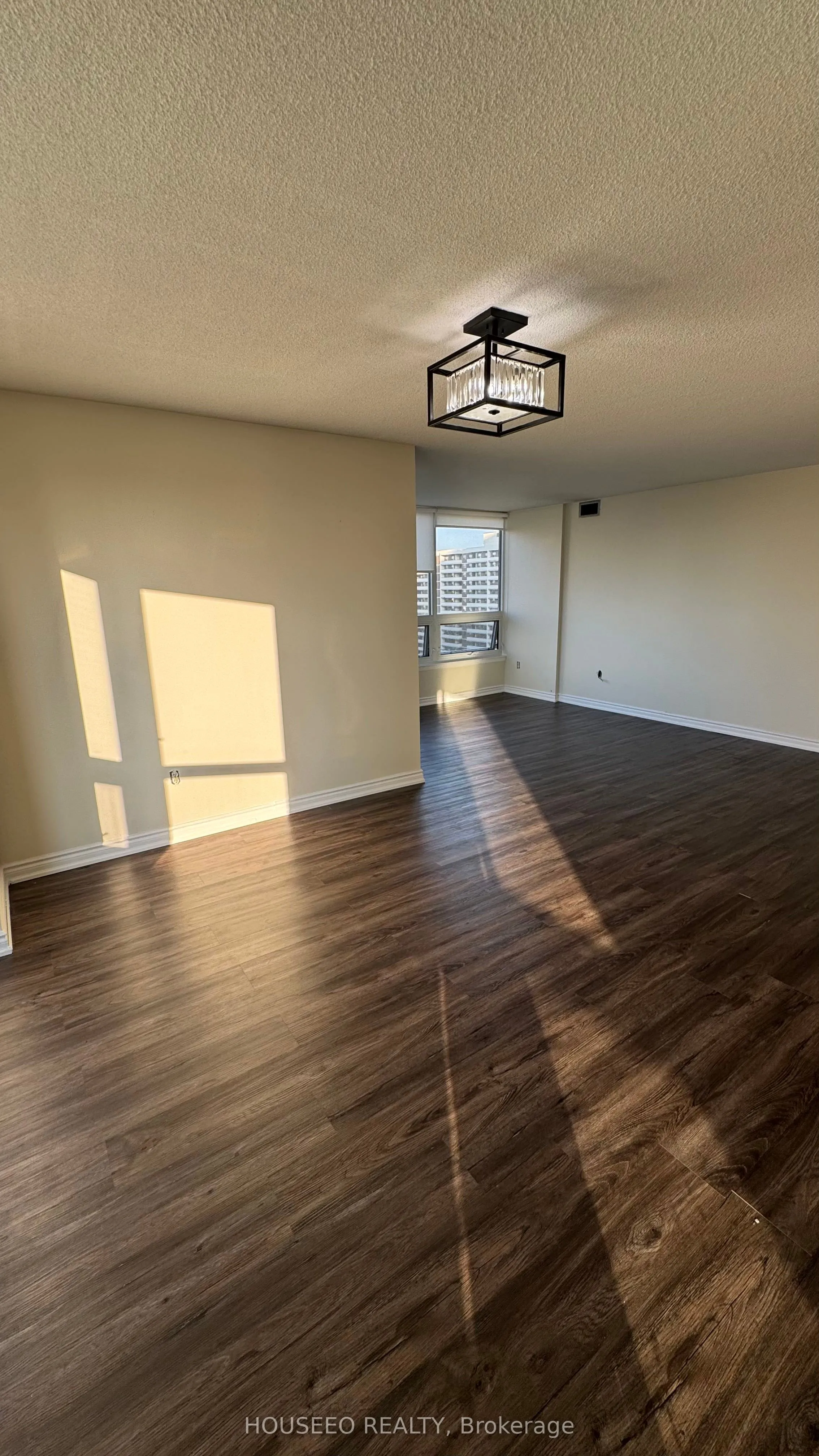 8 Lisa Street, #1102