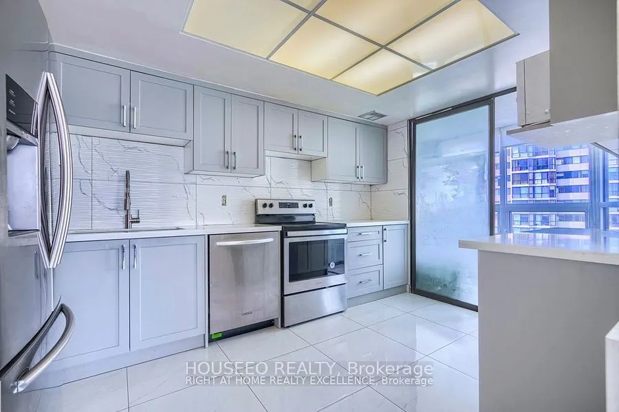 8 Lisa Street, #1102