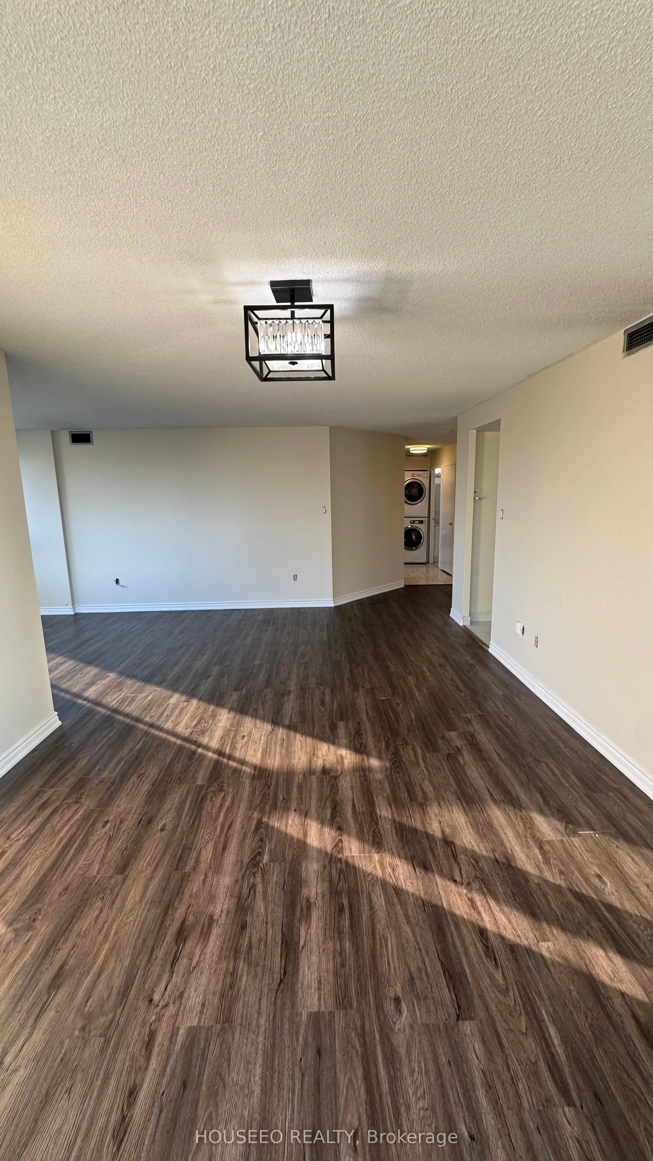 8 Lisa Street, #1102