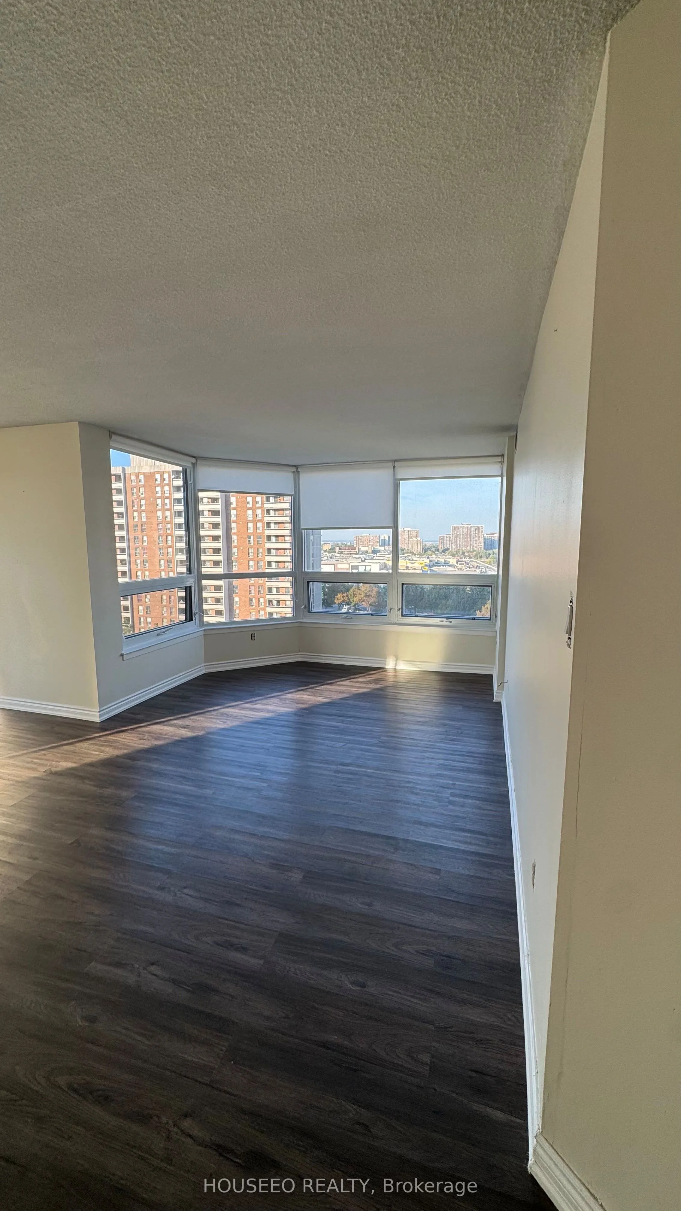 8 Lisa Street, #1102
