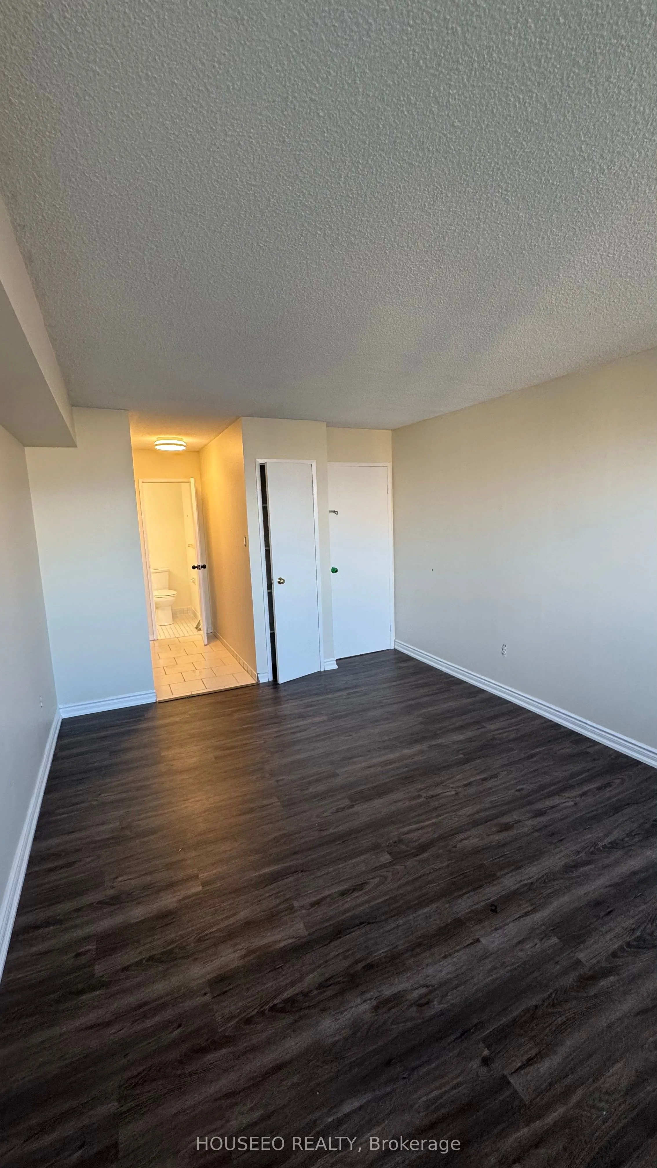 8 Lisa Street, #1102