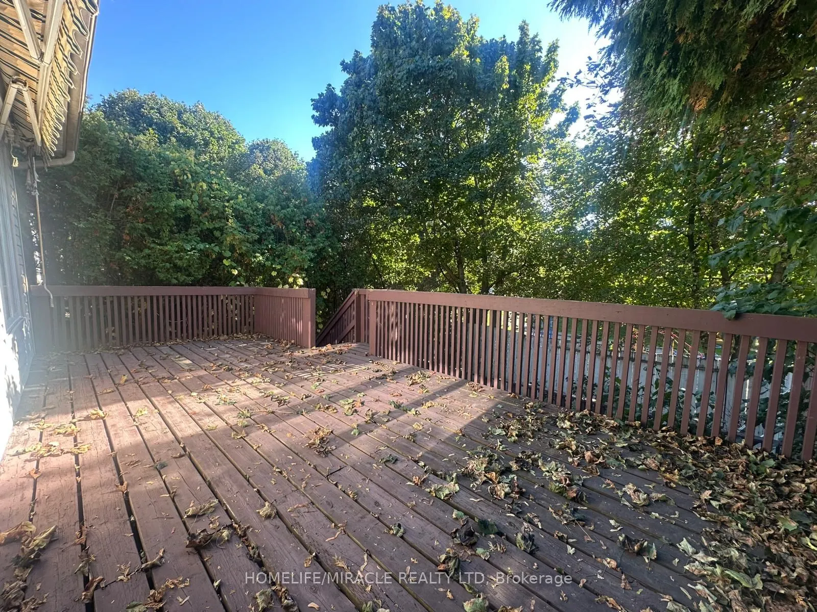 46 Hinchley Wood Grove